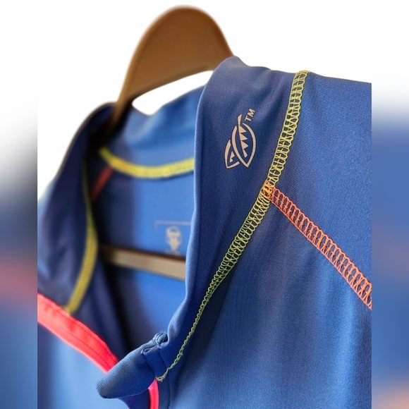 Banana Boat UV Sun Protection Jacket & Shirt - 50 SPF - Picture 10 of 11